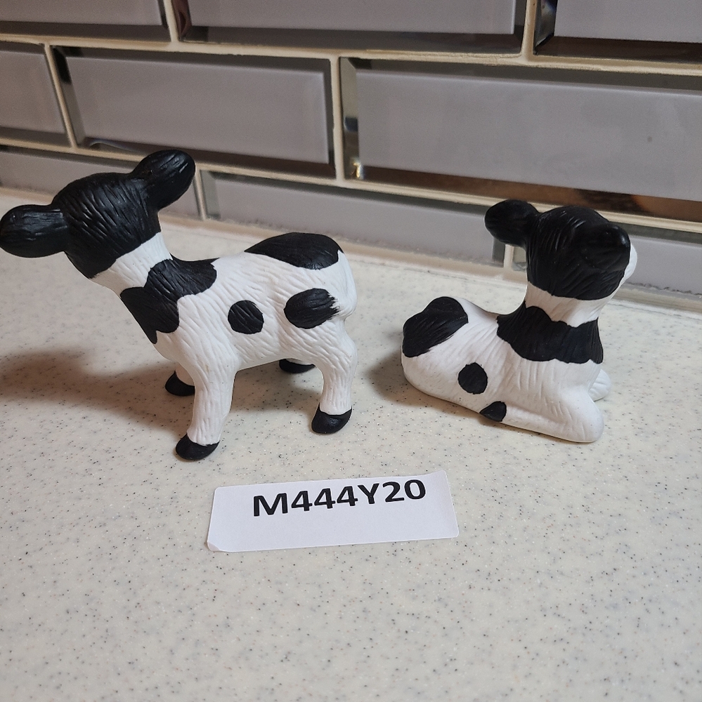 Collectible cow Knick knacks for sale today - Picture 11 of 12